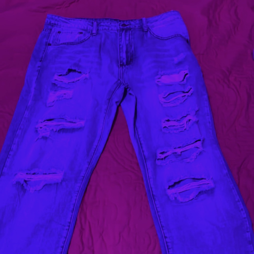 Ripped jeans